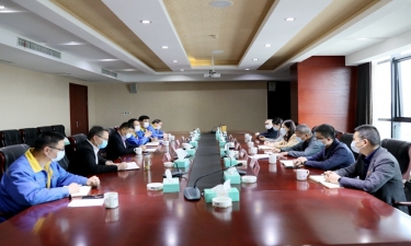 平湖市委常委、宣傳部長沈志鳳蒞臨景興紙業(yè)調(diào)研疫情防控和復工復產(chǎn)情況